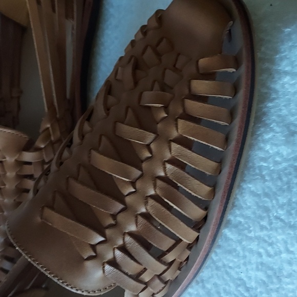 Nisolo Brown Leather Sandals main image 5